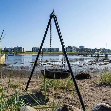 Villa Stor Enebolig Med Egen Brygge Og Strandlinje *