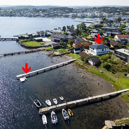 Stor Enebolig Med Egen Brygge Og Strandlinje * Tønsberg